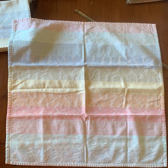 Le Jacguard Francais Placemat & Napkin set of 4 primrose birdied pour - Picture 6 of 10